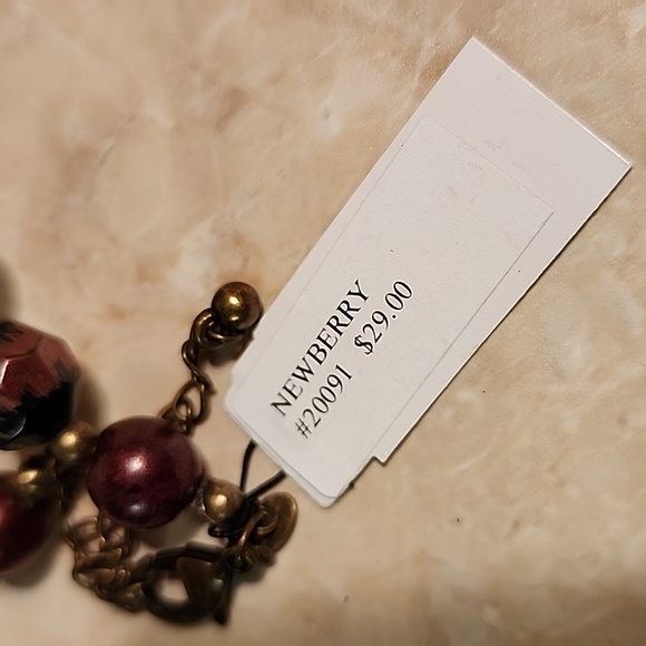 Premier Designs Newberry Necklace - Picture 3 of 3